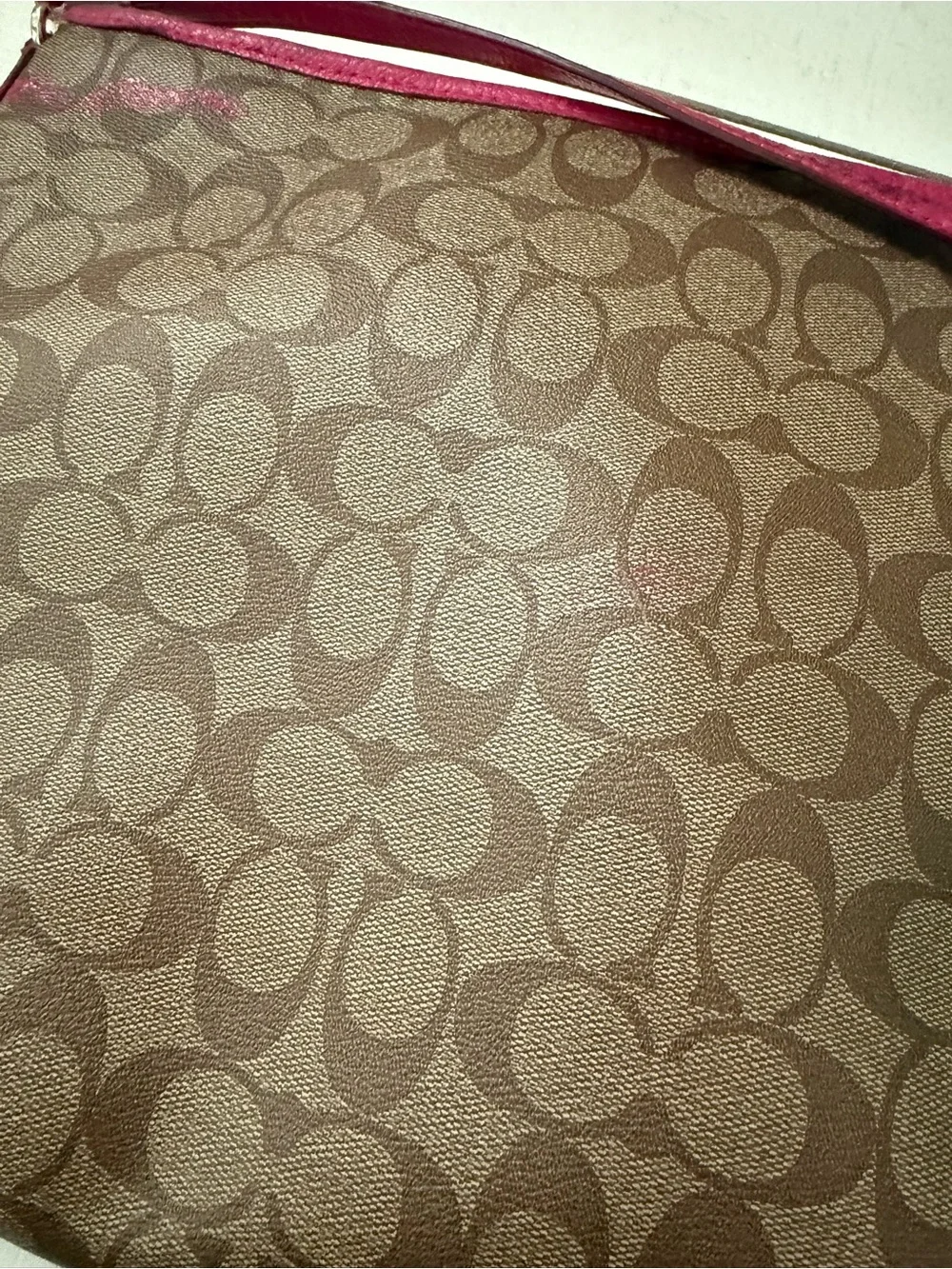 Coach crossbody signature